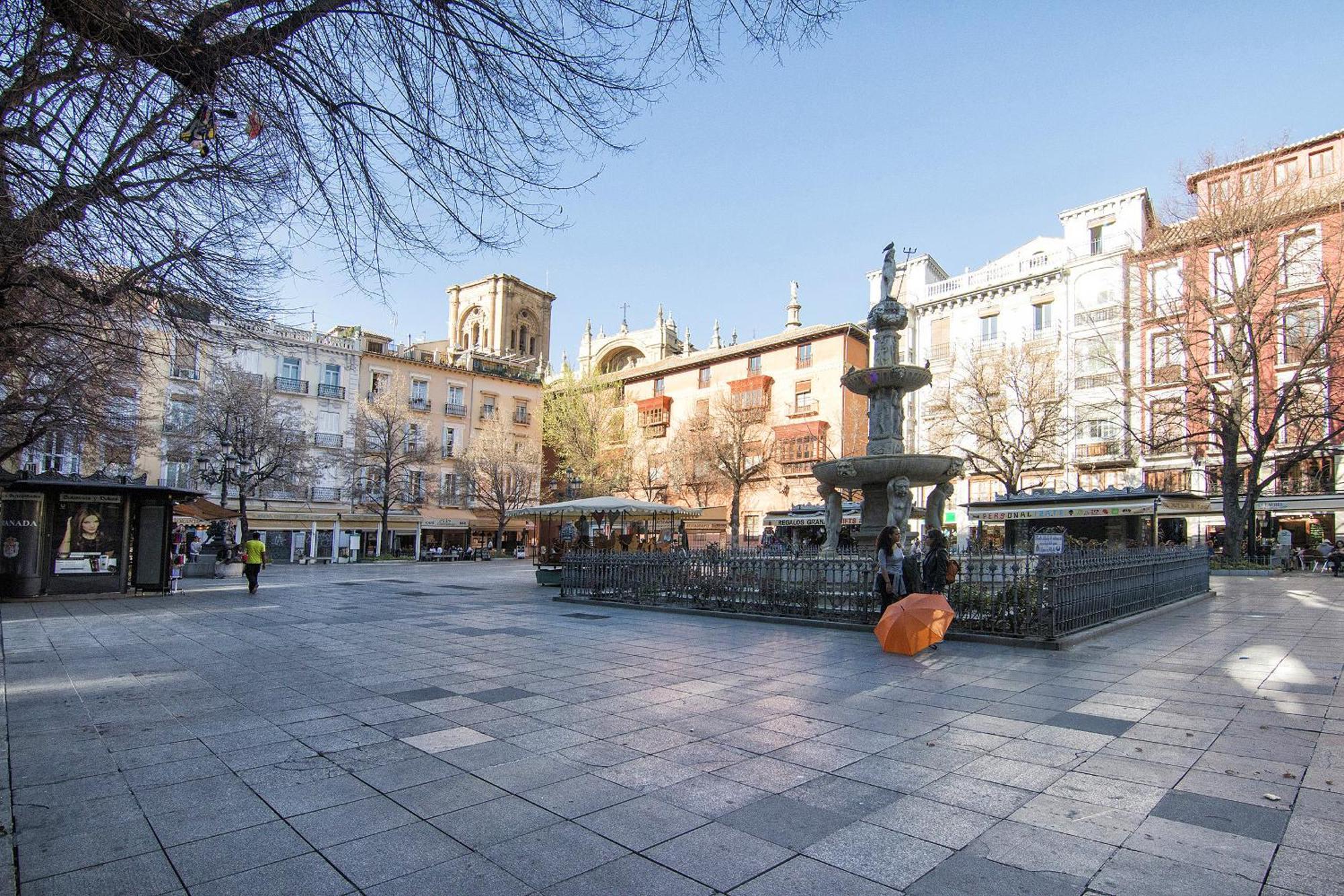 Apartamento Bibrambla Penthouse Over Cathedral Granada Exterior foto