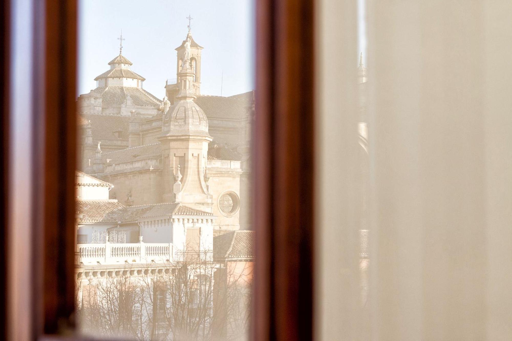 Apartamento Bibrambla Penthouse Over Cathedral Granada Exterior foto